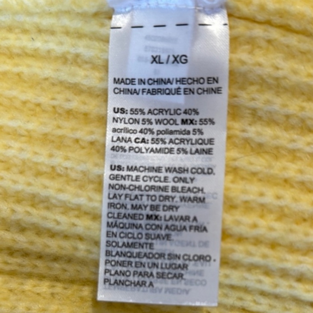 Bee Cardigan From White House Black Market - Picture 2 of 8